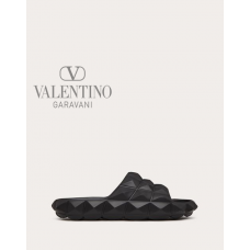 Replica valentino yorkdale toronto Roman Stud Turtle Slide Sandal In Rubber for Man in Black