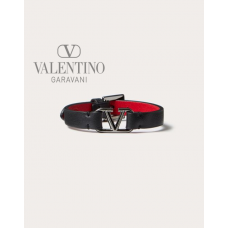 Shop fake valentino yorkdale toronto Vlogo Signature Leather Bracelet for Man in Black/pure Red